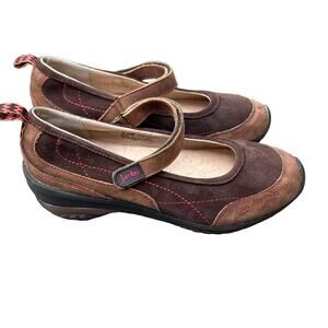 Jambu Brown and Tan Women's Shoes